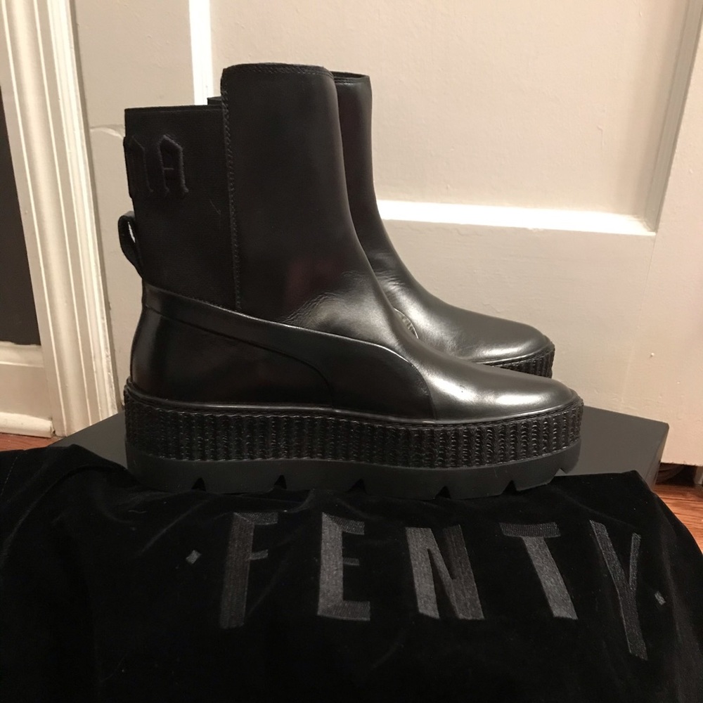 BNIB Puma x Fenty Chelsea Platform Creeper Boots